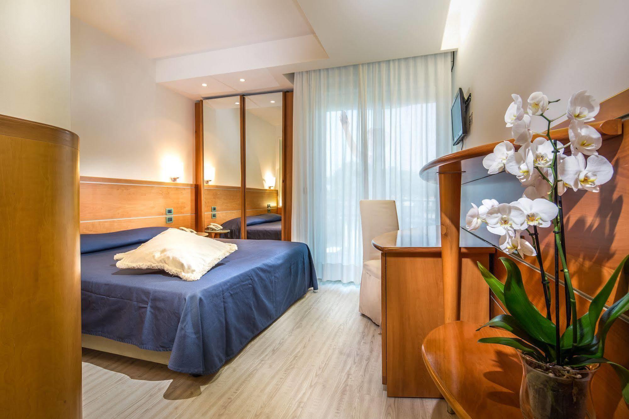 Park Hotel Lignano Sabbiadoro Eksteriør billede